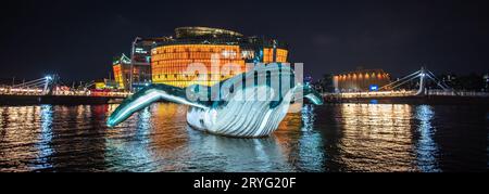 Sebitseom Seoul schwimmende Inseln erleuchteten am 30. September 2023 im Han-Fluss in Seoul, Südkorea Stockfoto