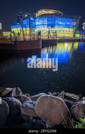 Sebitseom Seoul schwimmende Inseln erleuchteten am 23. April 2023 im Han-Fluss in Seoul, Südkorea Stockfoto