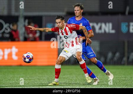 Oss, Niederlande. September 2023 29. OSS, NIEDERLANDE - SEPTEMBER 29: Während des niederländischen Keukenkampioendivisie-Spiels zwischen TOP Oss und FC Emmen im Frans Heesen Stadion am 29. SEPTEMBER 2023 in Oss, Niederlande. (Foto: Jeroen Meuwsen/Orange Pictures) Credit: dpa/Alamy Live News Stockfoto