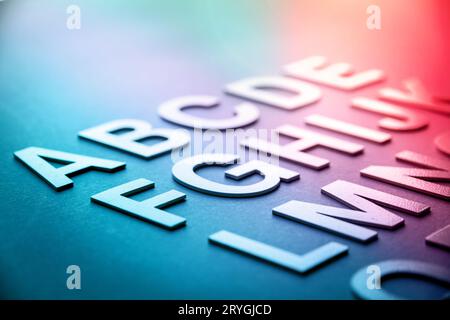 Alphabet mit durchgezogenen Buchstaben Stockfoto