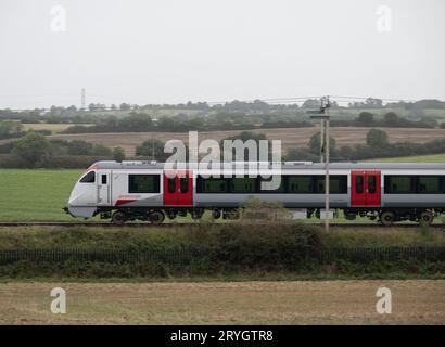 Greater Anglia Class 720 auf der West Coast Main Line, Northamptonshire, England Stockfoto