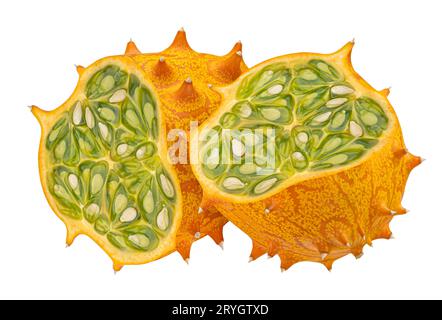 Kiwano isoliert auf weißem Hintergrund mit Beschneidungspfad Stockfoto