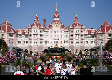 Julien Mattia/Le Pictorium - Disneyland zum 30. Geburtstag. - 30/09/2023 - France/seine et marne/? Marne la Valee? - Illustration von Disneyland Paris, anlässlich des 30. Jahrestages des Parks, 30. September 2023. Quelle: LE PICTORIUM/Alamy Live News Stockfoto