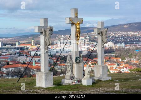 Golden gekreuzigt Jesus Christus am Kreuz. Nahaufnahme. Details. Nitra Kalvarienberg. Slowakei. Stockfoto