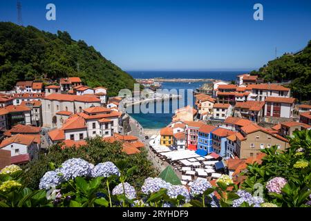 Das Fischerdorf Cudillero in Asturien, Spanien Stockfoto