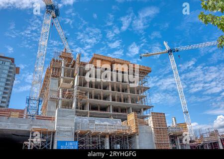 Betonhochhaus im Bau Stockfoto