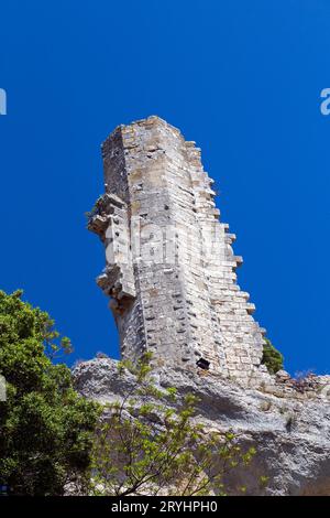 Minerve, ein hoch gelegenes Dorf und eines der schönsten Dörfer in Frankreich in den Schluchten von Cesse und Brian. Occitanie, Frankreich Stockfoto