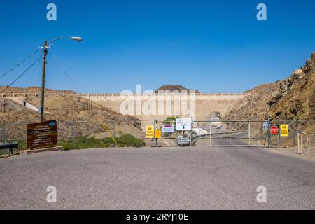 Ein Betonschwerkraftdamm in Elephant Butte, New Mexico Stockfoto