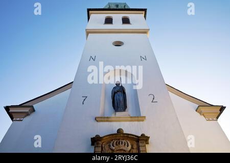 Die katholische Pfarrkirche St. James, Breckerfeld, Nordrhein-Westfalen, Deutschland, Europa Stockfoto