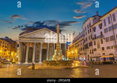 Rom Italien, Skyline von Sonnenaufgang im Pantheon von Rom Stockfoto