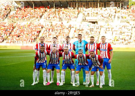 Girona, Spanien. September 2023 30. Die Girona FC-Mannschaftsgruppe spielte während des La Liga EA Sports-Spiels zwischen Girona FC und Real Madrid am 30. September 2023 im Montilivi-Stadion in Girona, Spanien. (Foto: Alex Carreras/Imago) Credit: PRESSINPHOTO SPORTS AGENCY/Alamy Live News Stockfoto