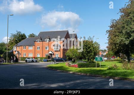 Blick auf den Kreisverkehr Old Station am Stadtrand von Bishop's Waltham, Hampshire, England, Großbritannien Stockfoto