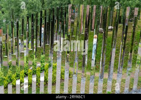 Jeppe Hein, Path of Silence 2016, Kistefoss Museum, Jevnaker, Norwegen Stockfoto