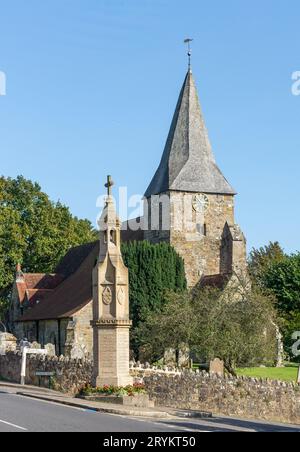 St. Bartholomew's Church, School Hill, Burwash, East Sussex, England, Vereinigtes Königreich Stockfoto