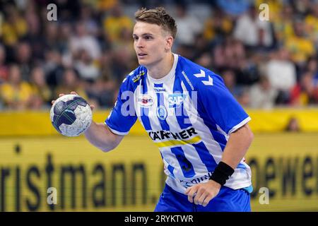 Mannheim, Deutschland. Oktober 2023. Max Häfner (TVB, 3), am Ball, Einzelbild, Einzelfoto, Aktion, Aktion, 01.10.2023, Mannheim (Deutschland), Handball, Bundesliga, Rhein-Neckar Löwen - TVB Stuttgart Credit: dpa/Alamy Live News Stockfoto