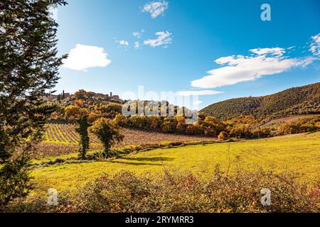 Wunderbarer Tag im Spätherbst Stockfoto