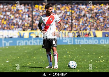 Buenos Aires, Argentinien. Oktober 2023. Manuel Lanzini von River Plate in Aktion während eines Spiels zwischen Boca Juniors und River Plate im Rahmen der Copa de la Liga Profesional 2023 im Estadio Alberto J. Armando in Buenos Aires. Endnote: Boca Juniors(0) gegen River Plate(2) Credit: SOPA Images Limited/Alamy Live News Stockfoto