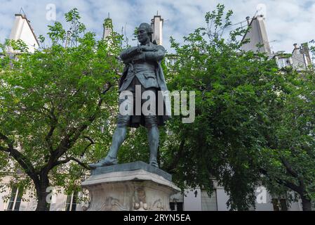 Statue des Universalen Pierre-Augustin Caron de Beaumarchais 1732-1799, Paris, Frankreich Stockfoto