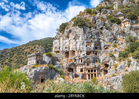 Felsgräber in der antiken Stadt Myra, Türkei. Stockfoto