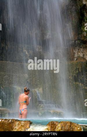 Heiße Quellen in Jordanien Stockfoto