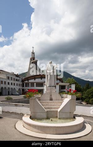 Das Heiligtum von San Gerardo Maiella, wunderschöne Kirche in Salerno, Kampanien, Salerno, Italien Stockfoto