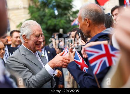 Aktenfoto vom 22.09/23, König Karl III Menschen, die im selben Jahr wie der König 75 Jahre alt werden, erhalten die Möglichkeit, an besonderen Geburtstagspartys in Highgrove und Dumfries House teilzunehmen. Ausgabedatum: Montag, 2. Oktober 2023. Stockfoto