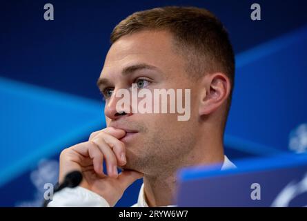 Kopenhagen, Dänemark. Oktober 2023. Fußball, Pressekonferenz FC Bayern München vor dem Champions-League-Spiel FC Kopenhagen - Bayern München im Parken Stadion. Joshua Kimmich von München auf dem Podium. Quelle: Sven Hoppe/dpa/Alamy Live News Stockfoto