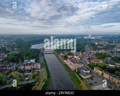 Duffel, Antwerpen, Belgien, 15. Juni 2023, Stadt oder Dorf Duffel, in Antwerpen Luftbild mit den Häusern und Stockfoto