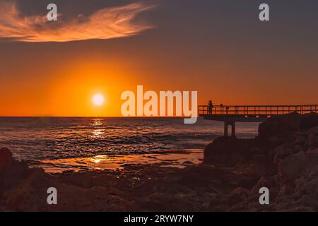 Ein malerischer Blick auf den Sonnenuntergang in Perth, Western Australia. Stockfoto