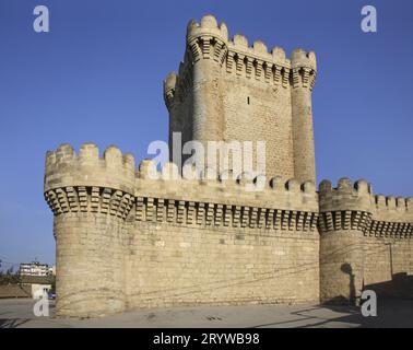 Viereckige Burg in Mardakan. Aserbaidschan Stockfoto