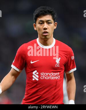 London, Großbritannien. 30. September 2023 - Tottenham Hotspur gegen Liverpool - Premier League - Tottenham Hotspur Stadium. Liverpool's Wataru Endo während des Spiels gegen Tottenham. Bildnachweis: Mark Pain / Alamy Live News Stockfoto