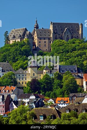 Das Landgrafenschloss oberhalb der Altstadt in Marburg an der Lahn, Hessen, Deutschland, Europa Stockfoto