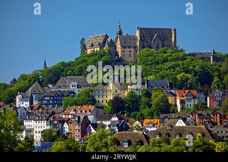 Das Landgrafenschloss oberhalb der Altstadt in Marburg an der Lahn, Hessen, Deutschland, Europa Stockfoto