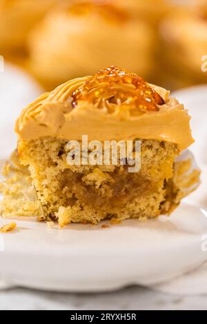Dulce de Leche Cupcakes Stockfoto
