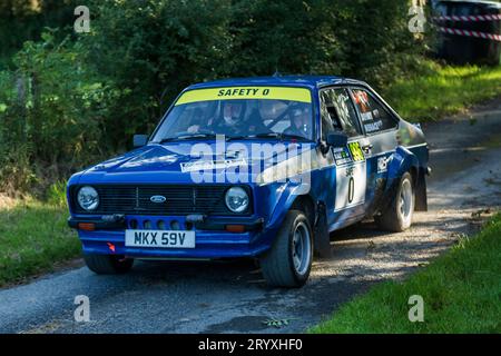 Ceredigion, Wales - 02. September 2023 Rali Ceredigion: Sicherheitsfahrzeug vor dem Rennen auf der SS1 Borth 1 Wales, UK Stockfoto