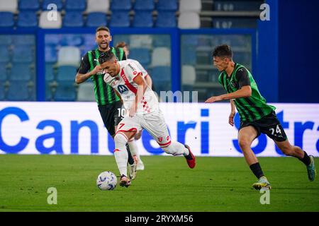 Reggio Emilia, Italien. Oktober 2023. Dany Mota (AC Monza) während des italienischen Meisterschaftsspiels Serie A zwischen US Sassuolo und AC Monza am 2. Oktober 2023 im Mapei Stadium in Reggio Emilia, Italien. Credit: Luca Rossini/E-Mage/Alamy Live News Credit: Luca Rossini/E-Mage/Alamy Live News Stockfoto