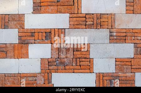 Grunge bemalte Ziegelwand. Schöner, traditioneller, strukturierter Hintergrund. Stockfoto