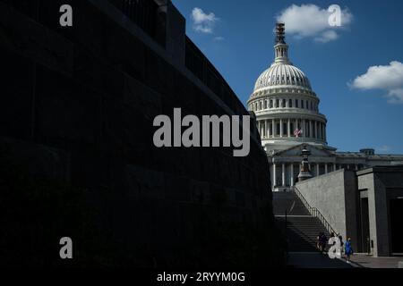 Washington, USA. Oktober 2023. Eine allgemeine Ansicht des Kapitols in Washington, DC, am Montag, 2. Oktober, 2023. (Graeme Sloan/SIPA USA) Credit: SIPA USA/Alamy Live News Stockfoto