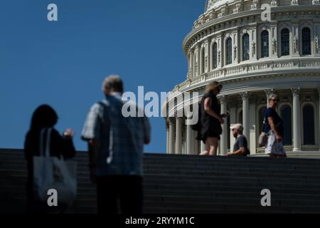 Washington, USA. Oktober 2023. Eine allgemeine Ansicht des Kapitols in Washington, DC, am Montag, 2. Oktober, 2023. (Graeme Sloan/SIPA USA) Credit: SIPA USA/Alamy Live News Stockfoto