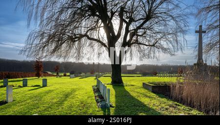 Prowse Point Military Cemetery, World war One Begräbnisstätte im Ypern, das an der Westfront des Ersten Weltkriegs in Ploegsteert/Plugstreet, Hennegau, Belgien, liegt Stockfoto