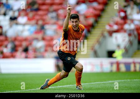 Danny Batth von Wolverhampton Wanderers feiert das Scoring. Fußball - Vorsaison freundlich - Barnsley V Wolverhampton Wanderers Bild von Ed Bagnall Stockfoto