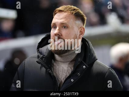 Crawley Town Manager Rob Elliot während des Spiels der Sky Bet League One im Broadfield Stadium, Crawley. Bilddatum: Montag, 23. Dezember 2024. Stockfoto