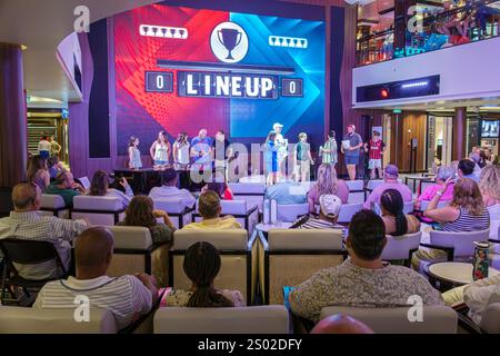 Livorno Italien, Hafen von Livorno, Porto di, Norwegian Cruise Line NCL Fluchtschiff, 10-tägige Reiseroute im Tyrrhenischen Mittelmeer, an Bord im Inneren, The Stockfoto