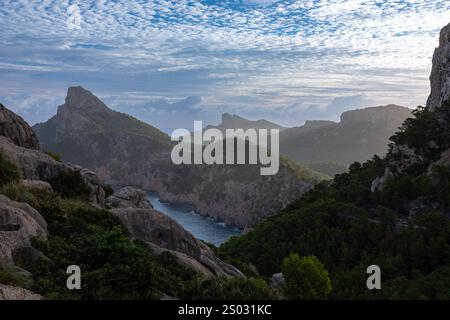Am frühen Morgen am Aussichtspunkt Mirador es Colomer, Cap de Formentor, Mallorca, Spanien Stockfoto