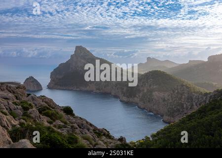 Am frühen Morgen am Aussichtspunkt Mirador es Colomer, Cap de Formentor, Mallorca, Spanien Stockfoto