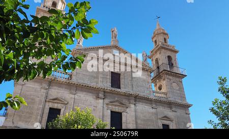 Iglesia de San Rafael in Córdoba: Fernandinische Architektur mit ehemaliger Moschee Stockfoto