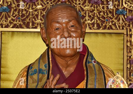 Eingebettet in die ruhigen Hügel des Shivapuri-Nationalparks, etwas außerhalb von Kathmandu, liegt Nepal das ruhige Nagi Gompa Kloster. Dieser alte buddhistische Mo Stockfoto