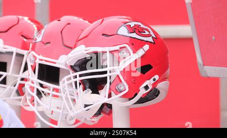 Pittsburgh, PA, USA. Dezember 2024. Chiefs Helm bei den Steelers vs Chiefs in Pittsburgh, PA. Jason Pohuski/CSM/Alamy Live News Stockfoto