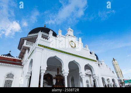 Aceh-Moschee, Baiturrahman-Moschee. Ein Wahrzeichen in Banda Aceh, Sumatra, Indonesien Stockfoto