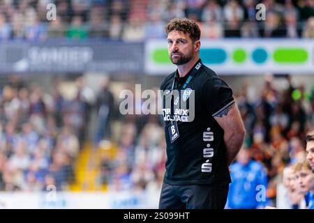 Florian Kehrmann (TBV Lemgo Lippe, Trainer) GER, TBV Lemgo Lippe vs. THW Kiel, Handball, 1. Bundesliga 17. Spieltag, Spielzeit 2024/2025, 26.12.2024 Foto: Eibner-Pressefoto/Jan Rollinger Stockfoto